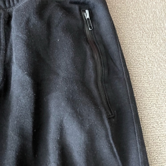 H & M joggers black small fits size 32 to 34 - Picture 5 of 5